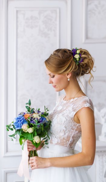 SKYN WAx bar Bridal Makeup Service in Burnaby & Surrey
